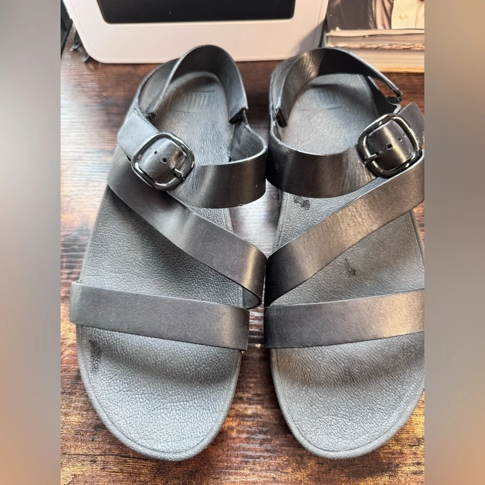 FitFlop Lulu Leather Back-Strap Sandals Black US 10